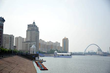 Рынок недвижимости Астаны отказывается следовать прогнозам