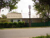 Как разделить участок, если на нем построен дом?