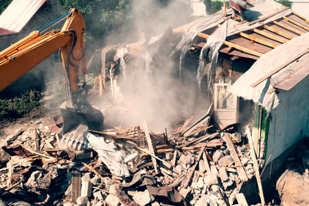 Более 300 участков изымут в Алматы для пробивки улицы