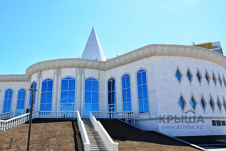 В Астане продаются Дворцы бракосочетания