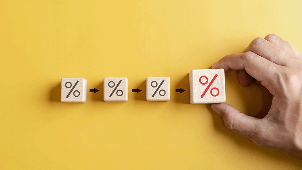 Всё работающее население Казахстана имеет кредиты