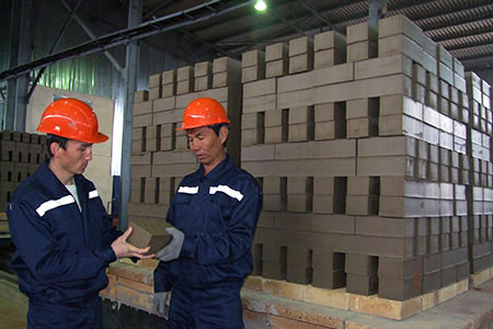 Бизнесмены смогут найти работу через спеццентр