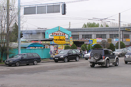 Получить временную регистрацию теперь можно в вузах и ТД