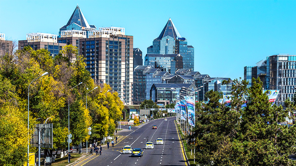 В Алматы планируется переименовать 156 улиц