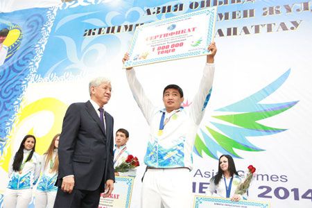 Выиграл Азиаду – получи квартиру