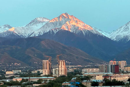 Сколько незаконных строек в Алматы
