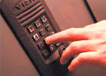 Домофоны: порядок или неудобство?