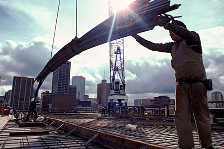 Депутаты просят установить предельные цены на&nbsp;все виды строительных работ