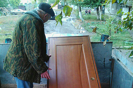 Тепловики за долги изымают межкомнатные двери