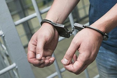 В Алматы лжеплотник обманом завладел несколькими миллионами тенге