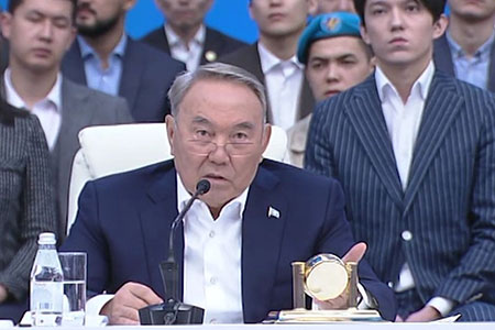 Новости: Назарбаев о жилье: сколько ни строим, всё время нам не хватает