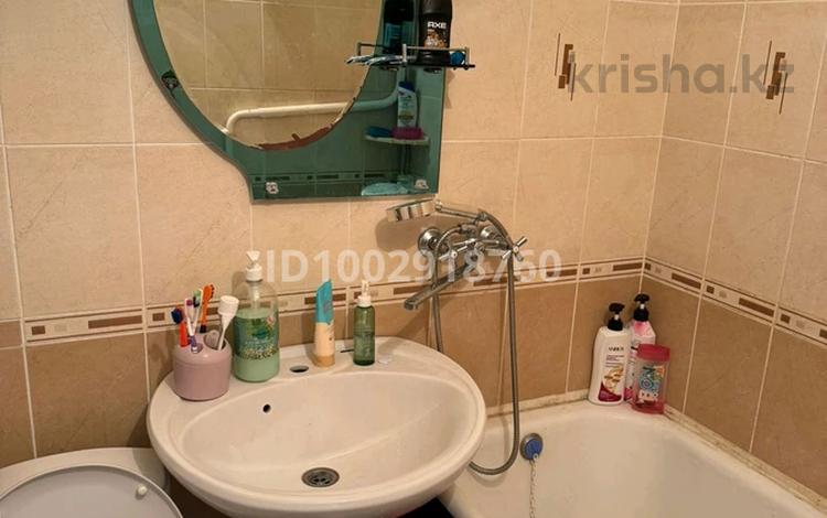 1-комнатная квартира · 35 м² · 2/5 этаж, Михаэлис 17 — Гостроном Ромашка за 120 000 ₸ в Усть-Каменогорске, Ульбинский — фото 2