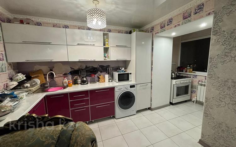 3-бөлмелі пәтер · 67.3 м² · 5/5 қабат, Старый город 35, бағасы: 15 млн ₸ в Актобе — фото 2
