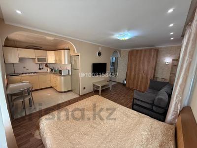 1-комнатная квартира · 30.6 м² · 1/3 этаж, Мира — Мира - Горняков за 150 000 〒 в Рудном