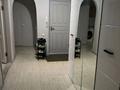 4-бөлмелі пәтер · 77.2 м² · 1/5 қабат, Академика А.Тайманова 109 — Досмухамедова 8, бағасы: 25 млн ₸ в Уральске — фото 2