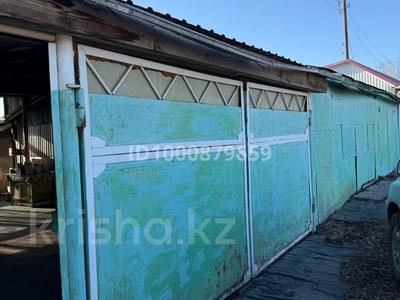 Часть дома · 3 комнаты · 62 м² · 11.4 сот., Тепличная 13/2 — Переулок Лесхозный за 16 млн ₸ в Павлодарском