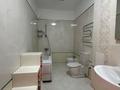 3-комнатная квартира · 132 м² · 1/6 этаж, мкр Мирас, Мкр. Мирас — !! Потолок 3,4 метра!!! Школа Бобек, и школа для одаренных за 135 млн ₸ в Алматы, Бостандыкский р-н — фото 15