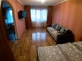 1-комнатная квартира, 35 м², 3/5 этаж посуточно, Урицкого 74 за 7 000 〒 в Павлодаре