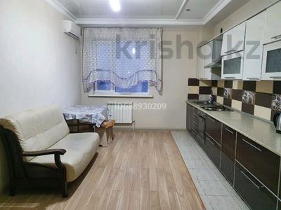 2-комнатная квартира · 100 м² · 3/12 этаж, мкр 11, Локомотивная 7 за 12 000 ₸ в Актобе
