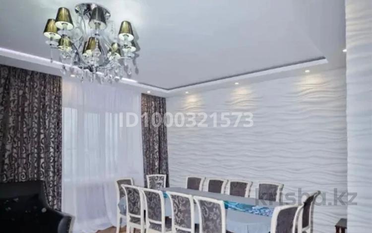4-комнатная квартира · 140 м², Бараева 21 за 59 млн ₸ в Астане, р-н Байконур — фото 2