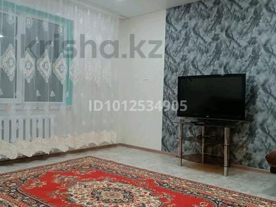 2-бөлмелі пәтер · 54 м² · 2/9 қабат, Ул.Утепбаева 50, бағасы: 180 000 ₸ в Семее