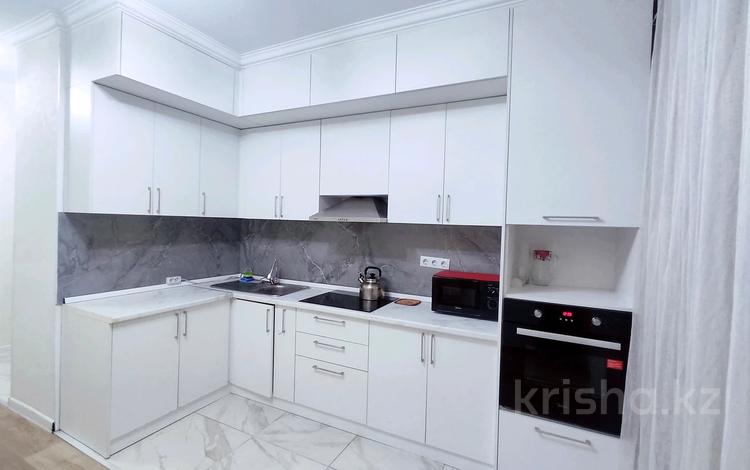 2-комнатная квартира · 72 м² · 5/10 этаж, Толе би — Отеген батыра за 320 000 ₸ в Алматы, Ауэзовский р-н — фото 11