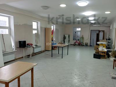 1 комната · 80 м², мкр Алгабас, Мкр Алгабас улица Монке Би 10 а 10а за 350 000 ₸ в Алматы, Алатауский р-н