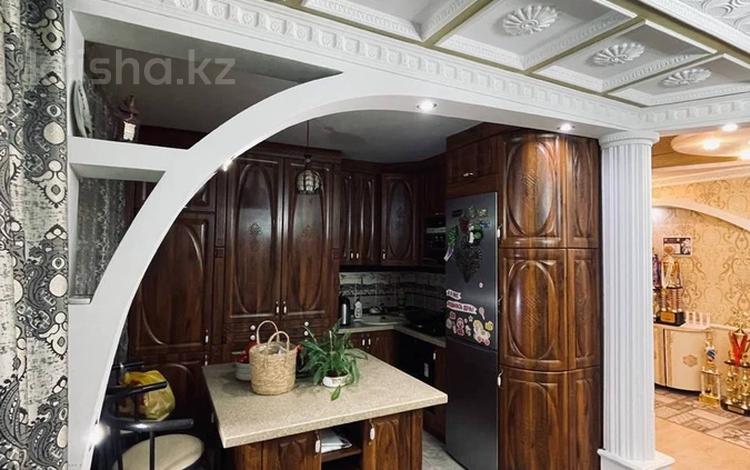 4-бөлмелі пәтер · 130.1 м² · 5/9 қабат, Центральный 50, бағасы: 42.6 млн ₸ в Кокшетау — фото 2