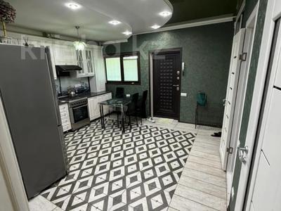 2-комнатная квартира · 56 м² · 6/9 этаж, Молдогуловой за 38 млн ₸ в Алматы, Алмалинский р-н