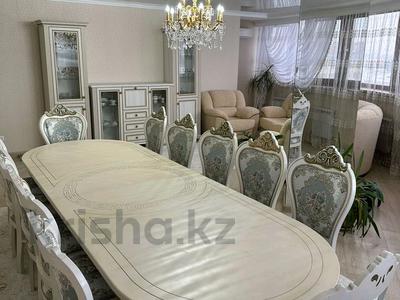 3-бөлмелі пәтер · 140 м² · 6/16 қабат, Шахтёров 60 — Республики, Татимбета, Сарыарка, Шахтеров, бағасы: 49.5 млн ₸ в Караганде, Казыбек би р-н