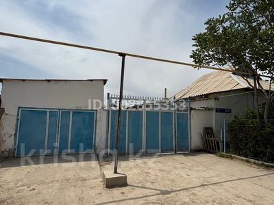 5-комнатная квартира · 200 м², Жеңіс за 18 млн 〒 в Туркестане