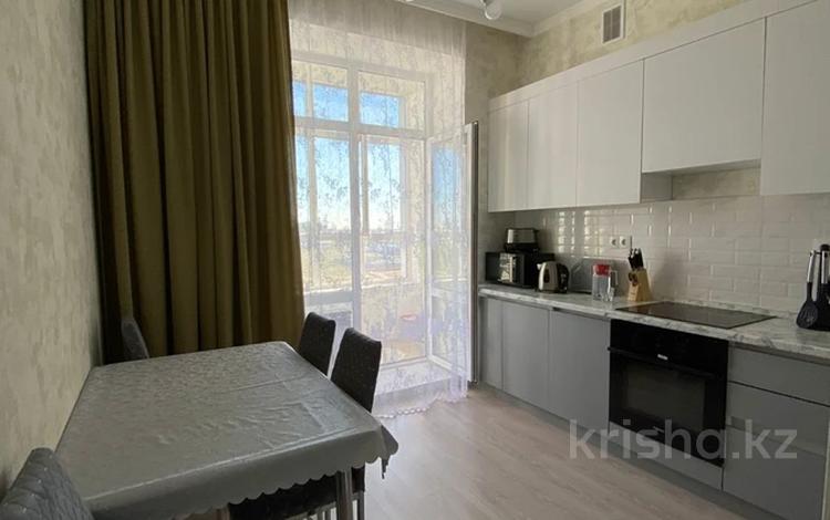 1-комнатная квартира · 42 м², мкр Комсомольский, Улы дала 31 за 210 000 〒 в Астане, Есильский р-н — фото 2