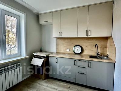 2-комнатная квартира · 50.1 м² · 1/9 этаж, Набережная 1 — БЕЗ КОМИССИИ!!! за 23.5 млн 〒 в Павлодаре