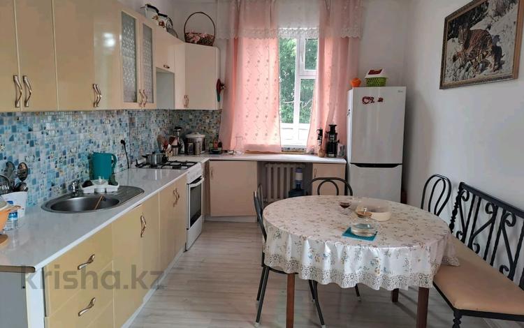 Үйдің бір бөлігі · 4 бөлме · 169 м² · 8 жүзд., Акан сери, бағасы: ~ 28 млн ₸ в Жибек Жолы — фото 2