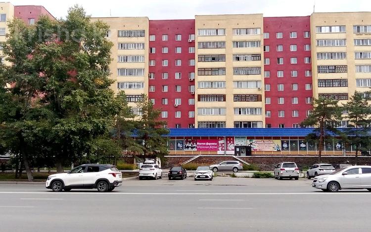 3-комнатная квартира, 68 м², 10/10 этаж, Шакарима 20 — Центр