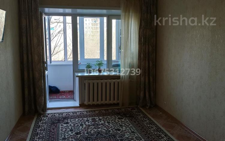 3-комнатная квартира, 58 м², 3/5 этаж, Комсомольский 30 за ~ 15.4 млн 〒 в Рудном — фото 2