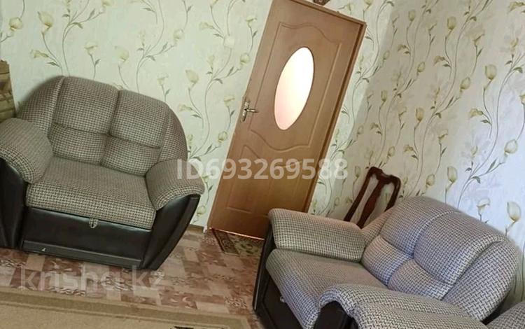 2-комнатная квартира, 47 м², 1/4 этаж, 9 площадька за 12 млн 〒 в Талдыкоргане, мкр военный городок Жулдыз — фото 2