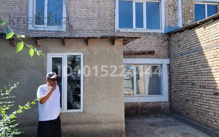 Отдельный дом · 4 комнаты · 76.8 м² · 3.8 сот., Жетісу 30 — Улица за 13 млн ₸ в Алматы — фото 2