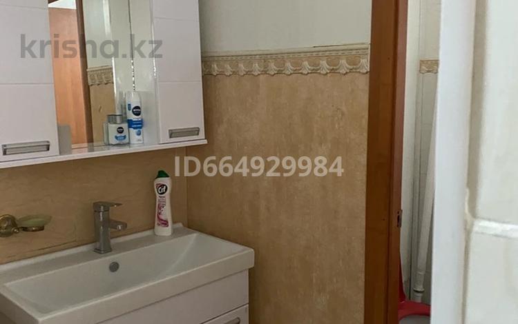 Отдельный дом · 7 комнат · 240 м² · 15 сот., Микрорайон 2 38 — Казбек Би за 85 млн ₸ в Жибек Жолы — фото 17