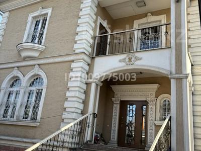 Отдельный дом · 7 комнат · 300 м² · 5.2 сот., мкр Алмагуль — Жарокова ходжанова за 300 млн 〒 в Алматы, Бостандыкский р-н