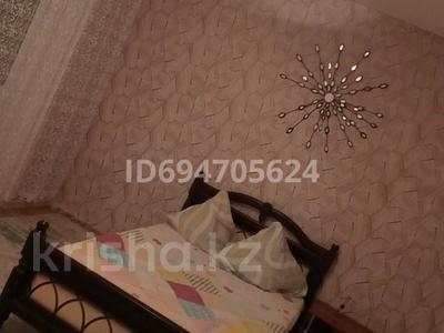 1-комнатная квартира · 64 м² · 3/9 этаж, 10 мик 24 за 7 000 〒 в Аксае