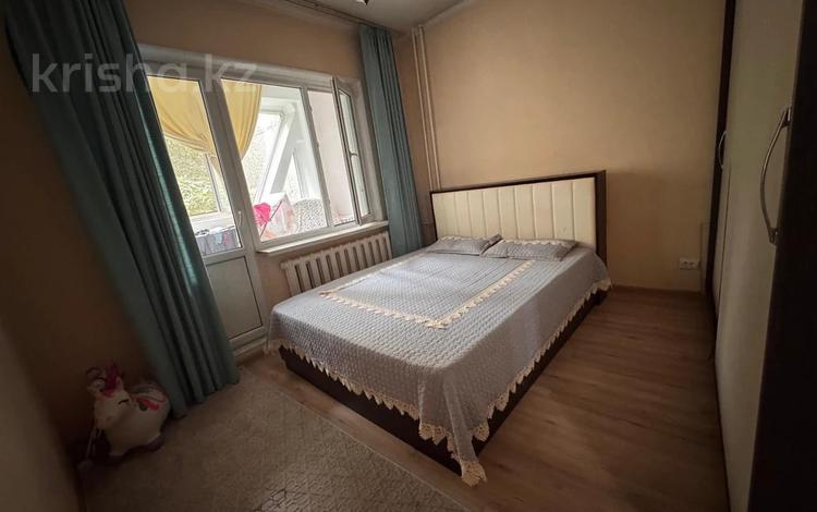 2-бөлмелі пәтер · 56 м² · 4/9 қабат, Толе би — Толеби Ауэзова, бағасы: 300 000 ₸ в Алматы, Алмалинский р-н — фото 2