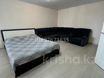 1-комнатная квартира · 32 м² · 21/25 этаж, мкр Юго-Восток, Ашимова 26 за 250 000 ₸ в Караганде, Казыбек би р-н