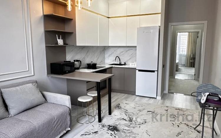 2-комнатная квартира · 45 м² · 13/17 этаж, Толе би 25, 25А, 14, 14/1, 12, 12/2, 12/1 — Мерседес центр, Small за 300 000 ₸ в Астане, Нура р-н — фото 2
