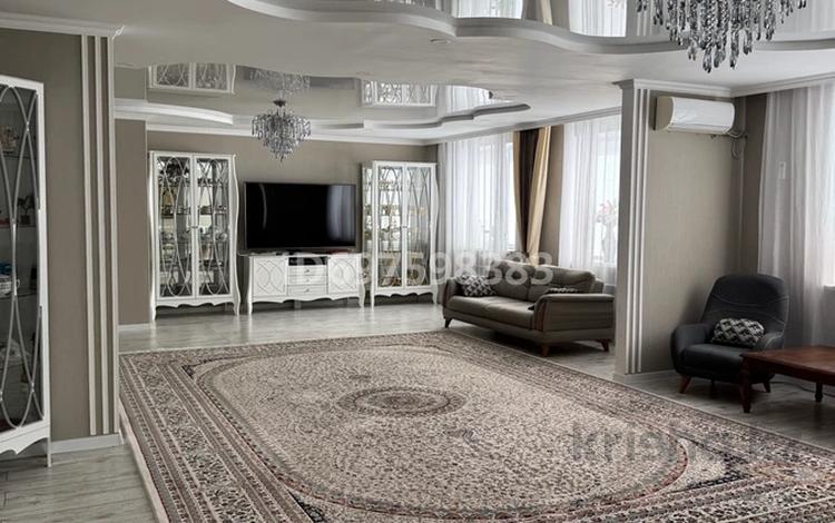 6-комнатная квартира · 250 м² · 3/7 этаж, 32Б мкр за 80 млн ₸ в Актау — фото 2