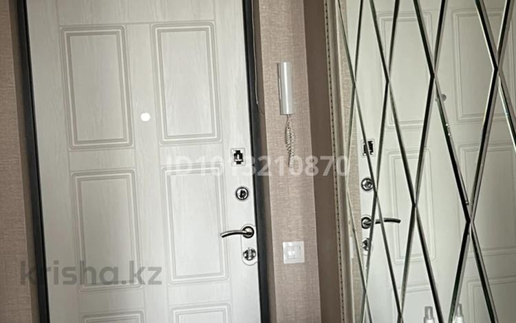 2-комнатная квартира · 100 м² · 4/7 этаж, мкр Акбулак, Атшабар 17 — Атшабар за 35 млн ₸ в Таразе — фото 2