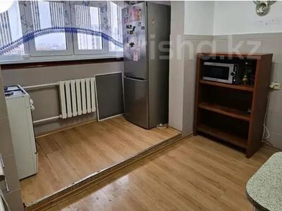 3-бөлмелі пәтер · 74 м² · 6/12 қабат, мкр Аксай-4, бағасы: 45 млн ₸ в Алматы, Ауэзовский р-н