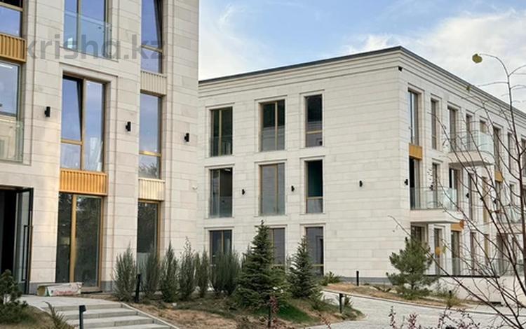 2-бөлмелі пәтер · 84 м² · 1/3 қабат, Оспанова 80/85, бағасы: 120 млн ₸ в Алматы, Медеуский р-н — фото 2