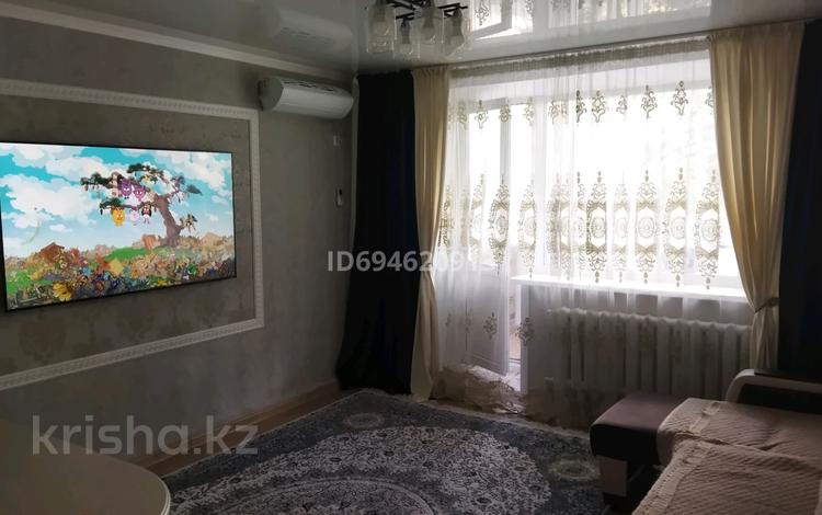 4-бөлмелі пәтер · 81 м² · 2/12 қабат, 15 микрорайон 18 — Кинотеатр Әлем, бағасы: 34.5 млн ₸ в Семее, Красный Кордон — фото 2