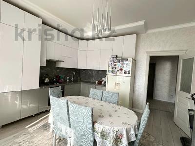 4-комнатная квартира · 122.8 м² · 2/5 этаж, мкр. Алтын орда за 58 млн 〒 в Актобе